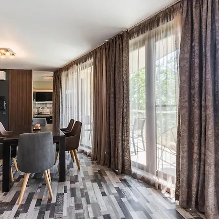Apartment Spacious Family Varna