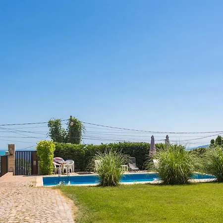Spacious Family Varna